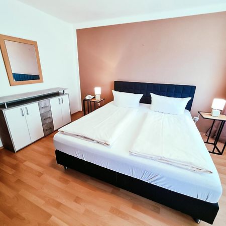 Zentral Hotel Bad Fussing Luaran gambar